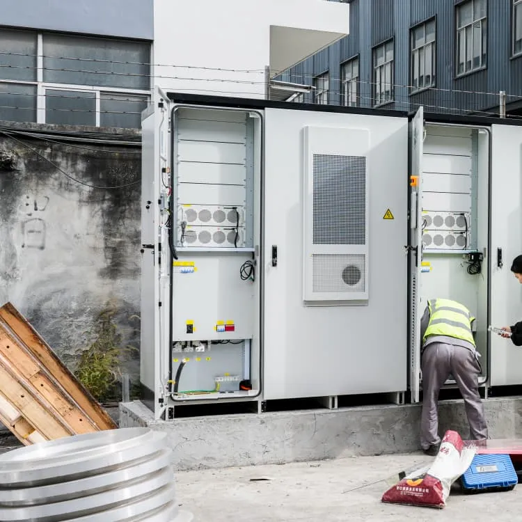 Container energy storage system voltage