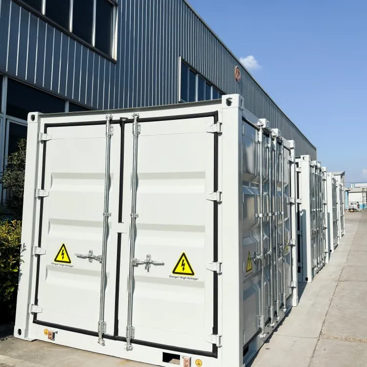 Energy storage cabinets connected in series for voltage boost