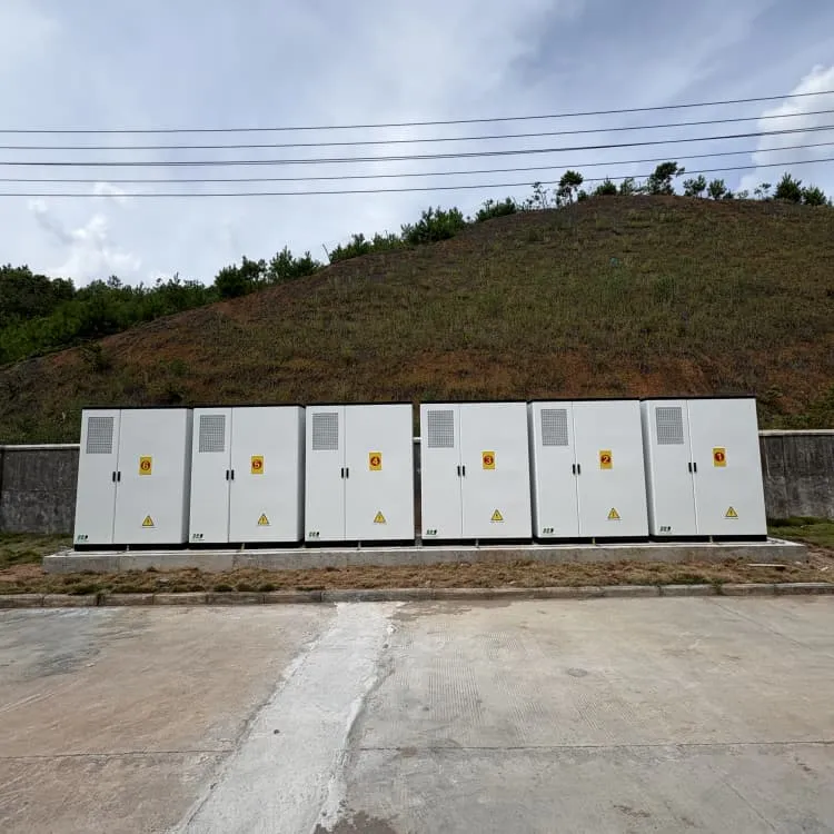 Solar panels directly with energy storage cabinets